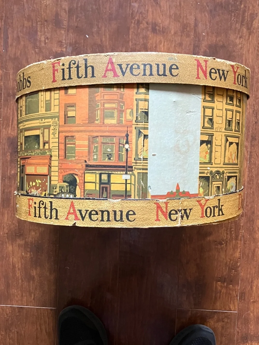 Vintage Hat Box - DOBBS Fifth Avenue Hats New York